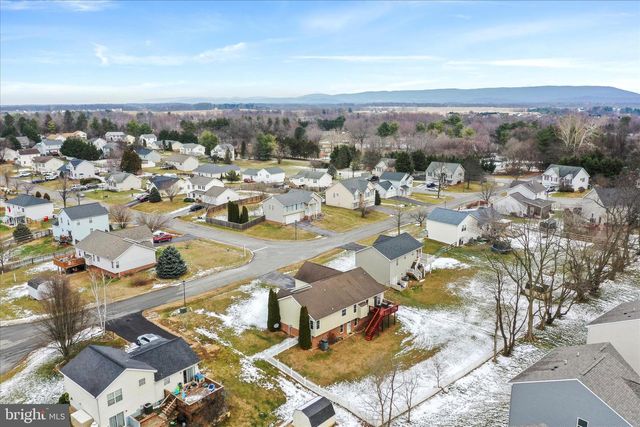 107 BRIAR RUN DR, Ranson, WV 25438