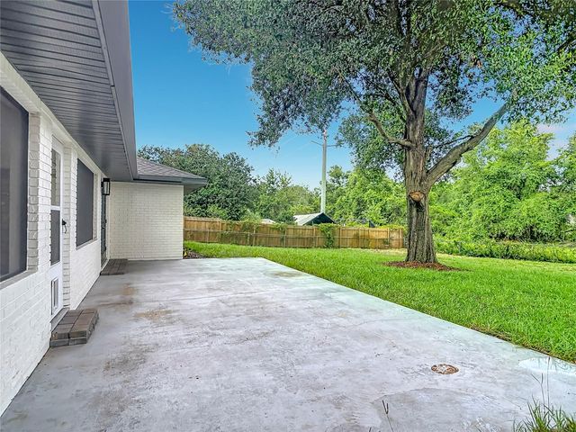 534 N FIRWOOD DRIVE, Deltona, FL 32725