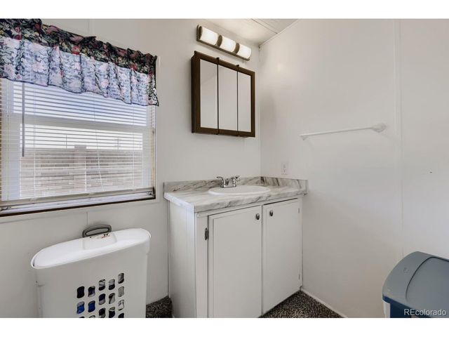 1030 Macdavidson Cir, Dacono, CO 80514