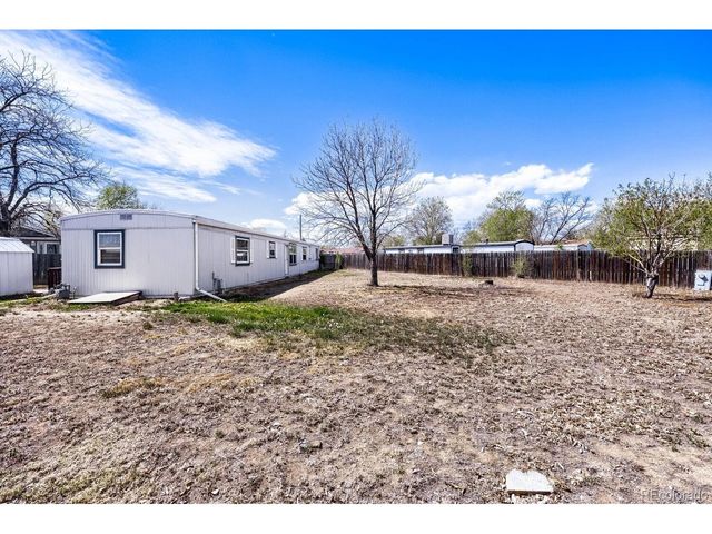 1030 Macdavidson Cir, Dacono, CO 80514