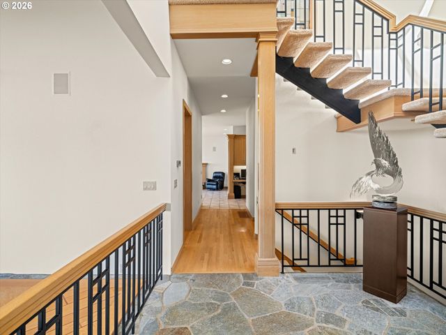 1153 Sw FAIRFAX Pl, Portland, OR 97225