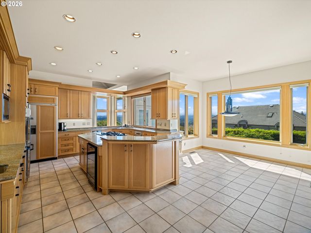 1153 Sw FAIRFAX Pl, Portland, OR 97225