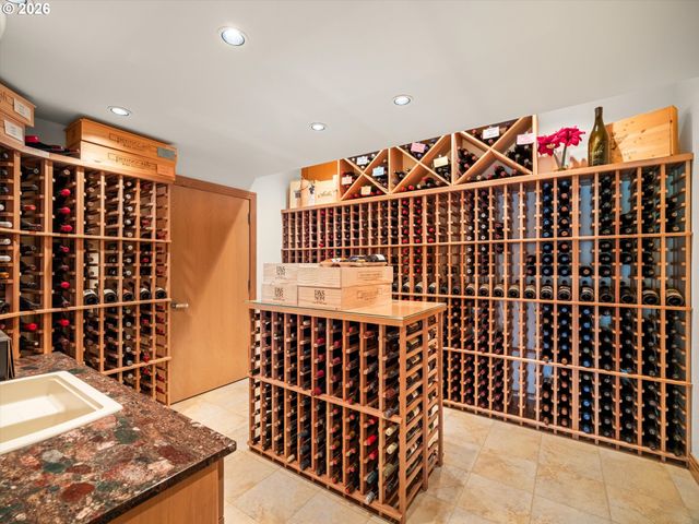 1153 Sw FAIRFAX Pl, Portland, OR 97225