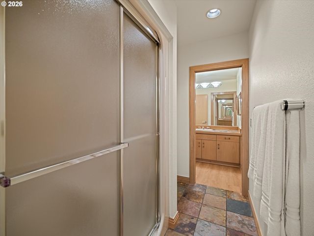 1153 Sw FAIRFAX Pl, Portland, OR 97225