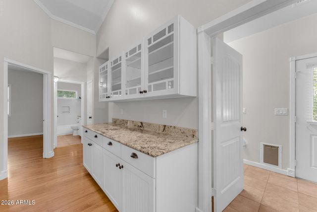 2720 W HARVEST GROVES Lane, Phoenix, AZ 85041