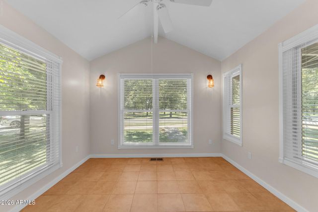 2720 W HARVEST GROVES Lane, Phoenix, AZ 85041
