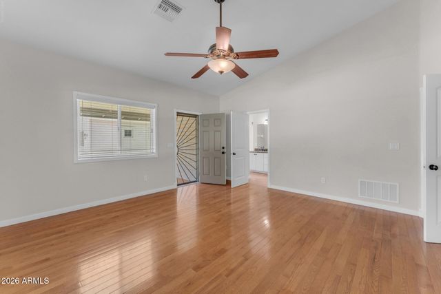 2720 W HARVEST GROVES Lane, Phoenix, AZ 85041