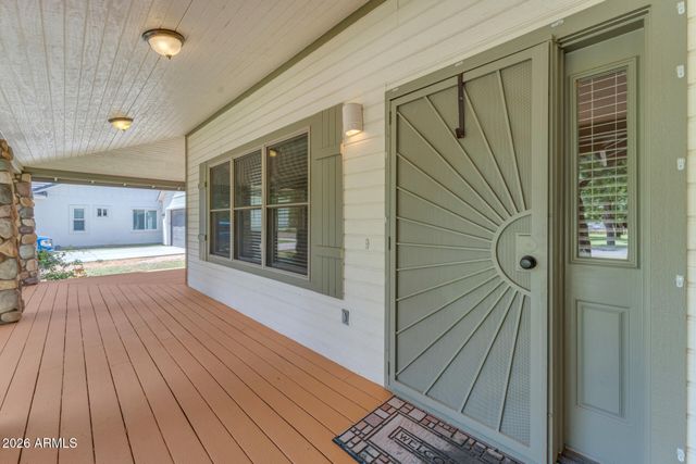 2720 W HARVEST GROVES Lane, Phoenix, AZ 85041