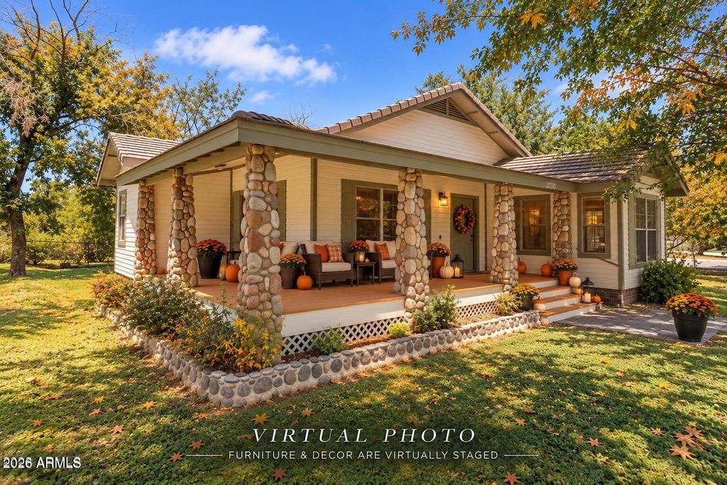 2720 W HARVEST GROVES Lane, Phoenix, AZ 85041 — photo 5