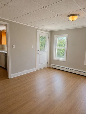 209 Sixth Street, Dover, NH 03820