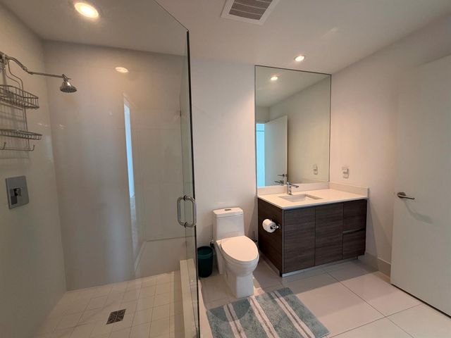 1100 S MIAMI Avenue 4210, Miami, FL 33130