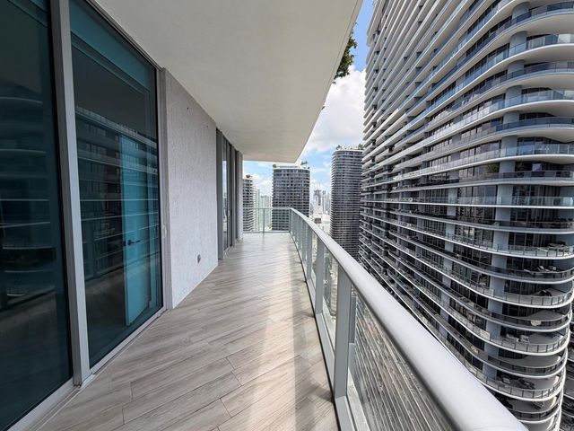 1100 S MIAMI Avenue 4210, Miami, FL 33130