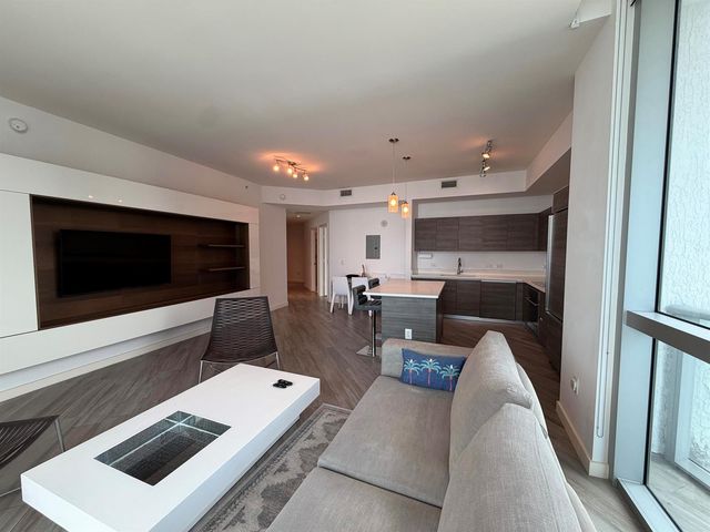 1100 S MIAMI Avenue 4210, Miami, FL 33130