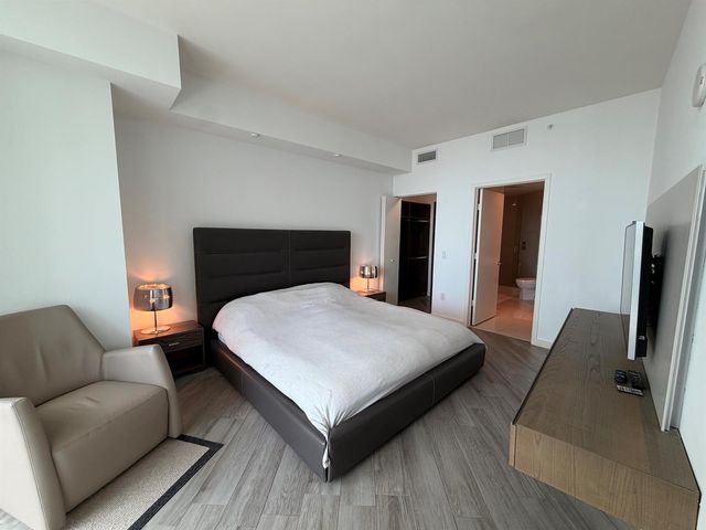 1100 S MIAMI Avenue 4210, Miami, FL 33130
