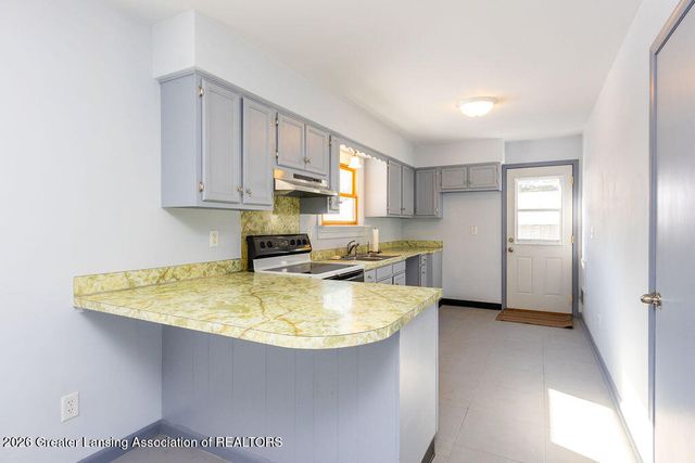 6266 E Clark Road, Bath, MI 48808