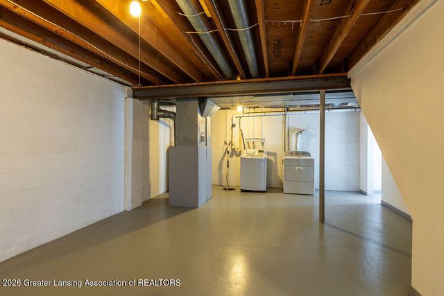 6266 E Clark Road, Bath, MI 48808