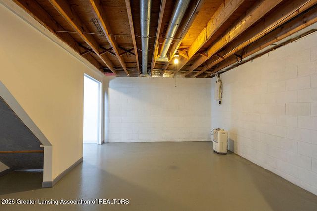 6266 E Clark Road, Bath, MI 48808