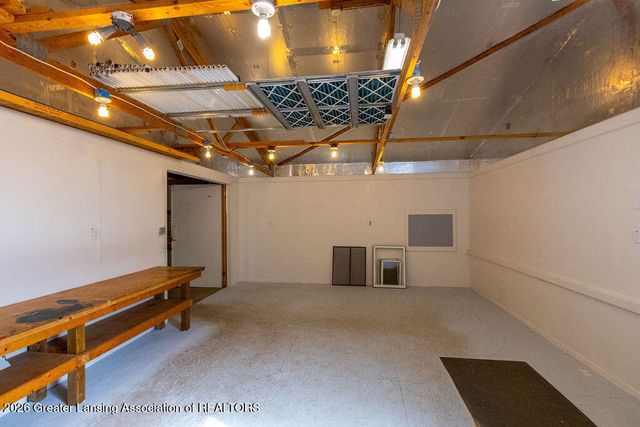 6266 E Clark Road, Bath, MI 48808