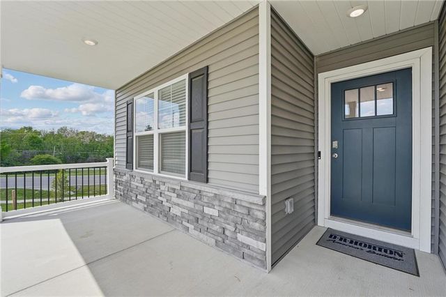 17806 Green Road, Gardner, KS 66030