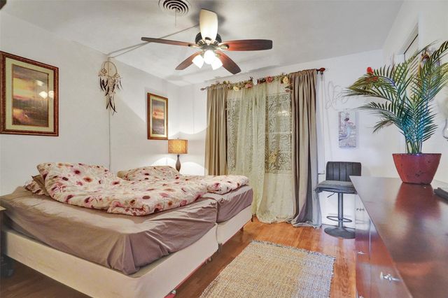 2500 NE 36th St 8, Lighthouse Point, FL 33064