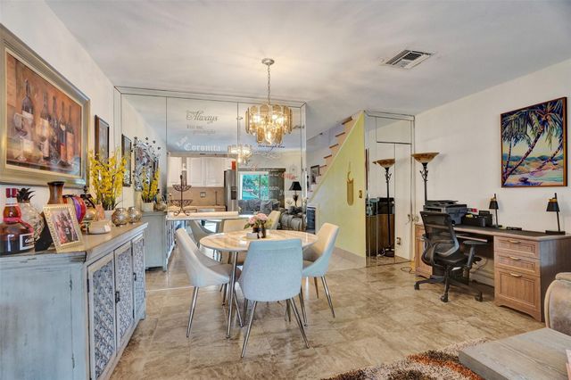 2500 NE 36th St 8, Lighthouse Point, FL 33064