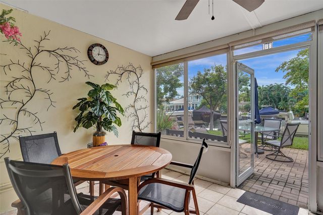 2500 NE 36th St 8, Lighthouse Point, FL 33064