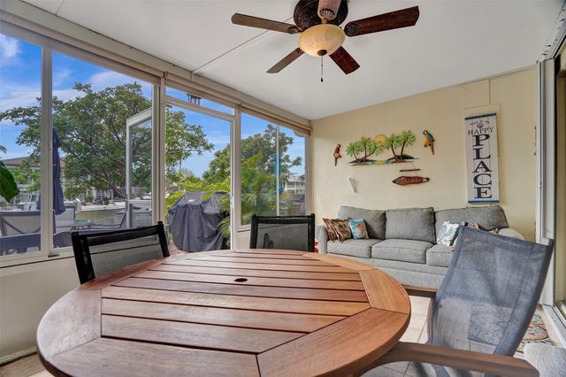 2500 NE 36th St 8, Lighthouse Point, FL 33064