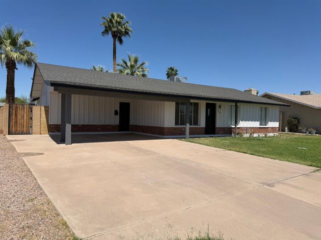1960 E Cairo Drive, Tempe, AZ 85282