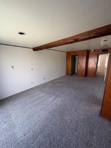 1960 E Cairo Drive, Tempe, AZ 85282