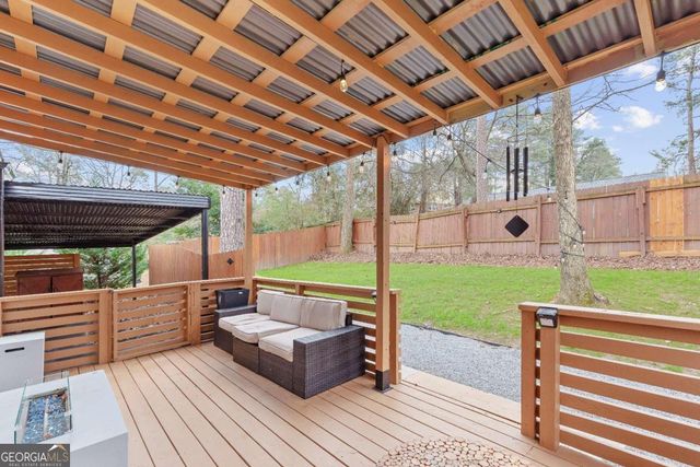 2002 Kenwood Place SE, Smyrna, GA 30082