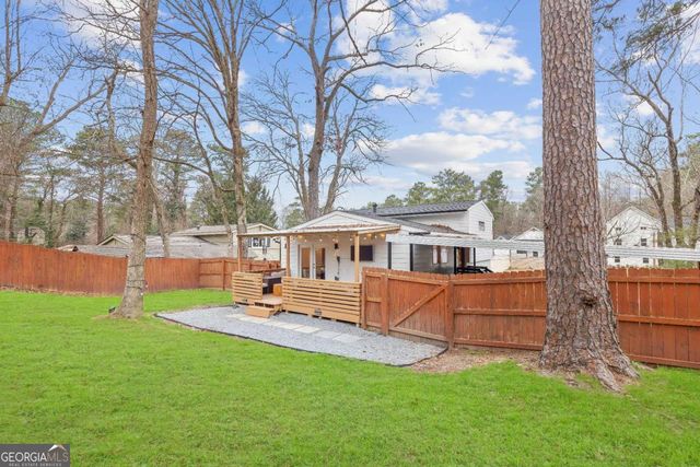 2002 Kenwood Place SE, Smyrna, GA 30082