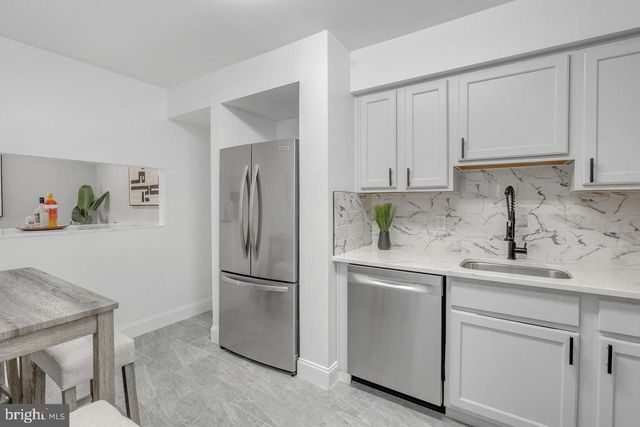 201 TIMBERCREEK, Lindenwold, NJ 08021