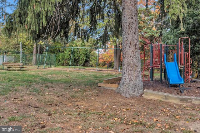 201 TIMBERCREEK, Lindenwold, NJ 08021