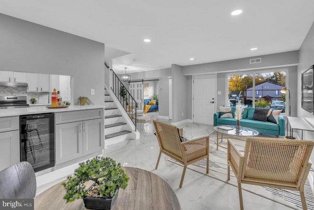 201 TIMBERCREEK, Lindenwold, NJ 08021