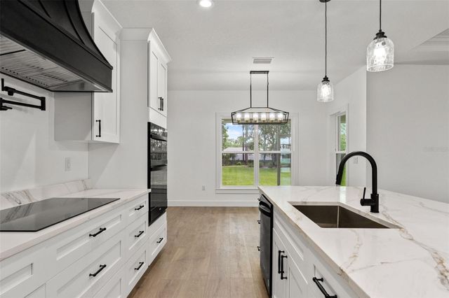 8090 NORDICA ROAD, Weeki Wachee, FL 34613