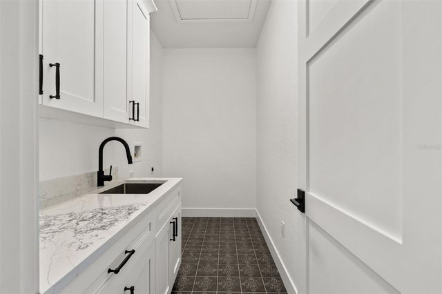 8090 NORDICA ROAD, Weeki Wachee, FL 34613