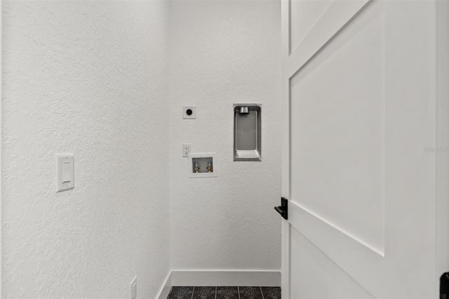 8090 NORDICA ROAD, Weeki Wachee, FL 34613