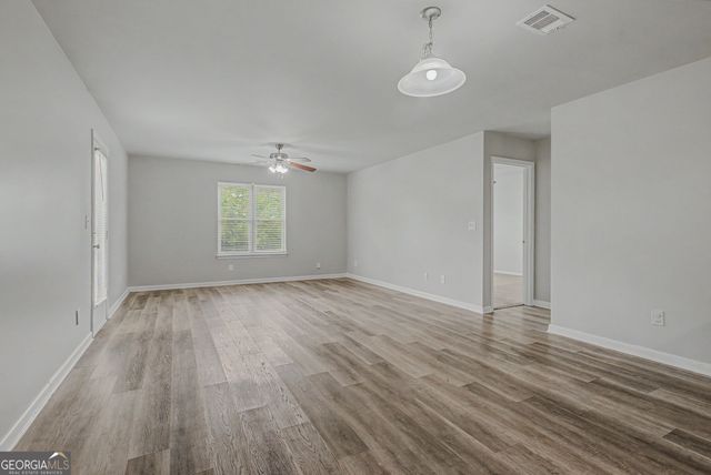 123 W Lexington Avenue, Griffin, GA 30223