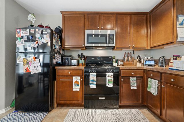 3204 Barksdale DR, Austin, TX 78725