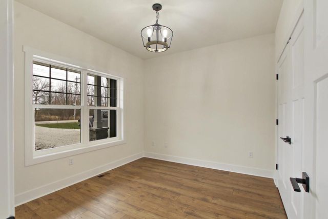 15517 67th STREET, Kenosha, WI 53142