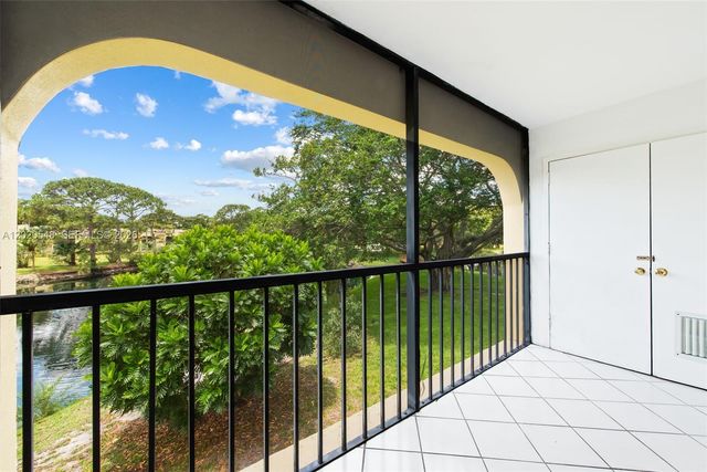 918 SW 9th Street Cir 204, Boca Raton, FL 33486