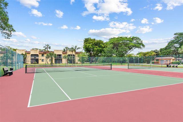 918 SW 9th Street Cir 204, Boca Raton, FL 33486