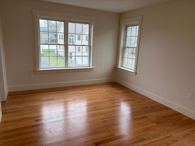 76 Valmor Street, Worcester, MA 01604