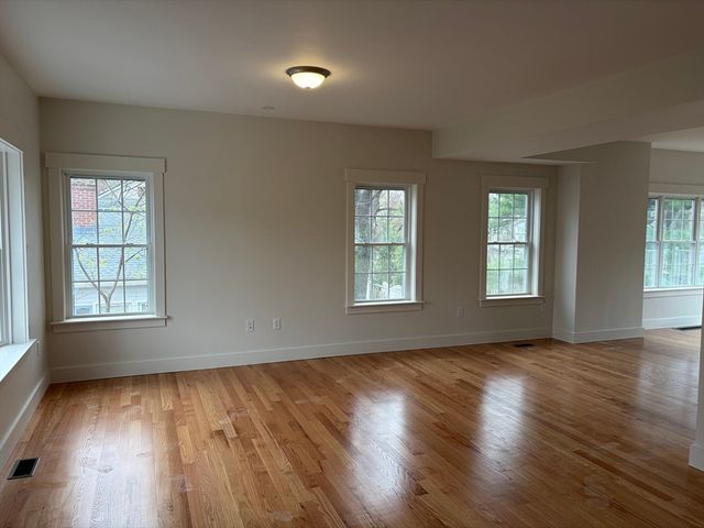 76 Valmor Street, Worcester, MA 01604