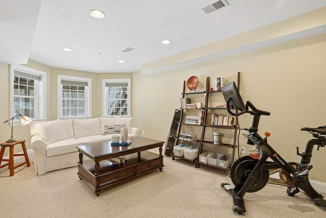 2 Trevor Lane 2, Hopkinton, MA 01748