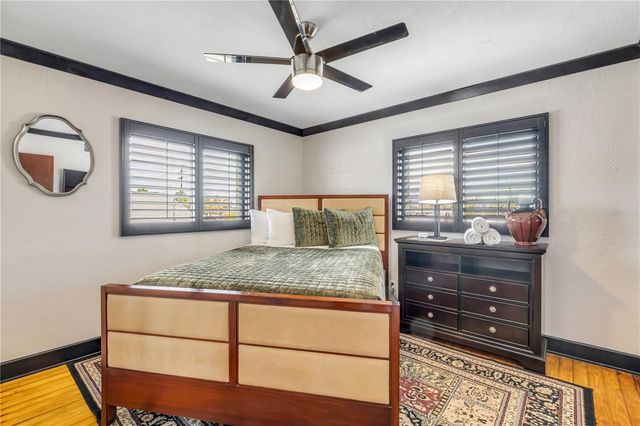 472 N CAUSEWAY, New Smyrna Beach, FL 32169