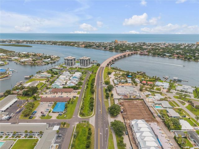 472 N CAUSEWAY, New Smyrna Beach, FL 32169