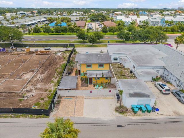 472 N CAUSEWAY, New Smyrna Beach, FL 32169