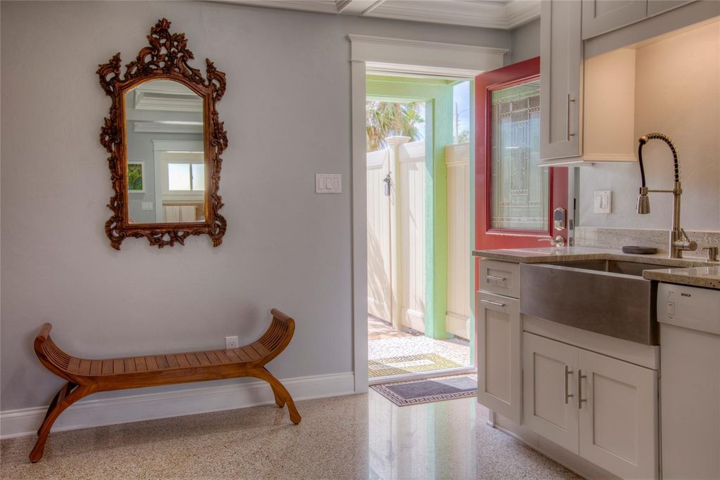 Image 5 of property listing at 472 N CAUSEWAY, New Smyrna Beach, FL 32169