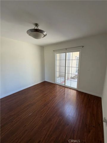16828 Margate Street, Encino, CA 91436